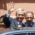 Kast apoya «cualquier situación que termine con una dictadura» en Venezuela