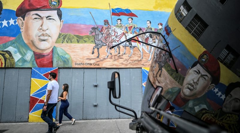 Condenan a prisión a un adolescente acusado de «terrorismo» por su ropa en Venezuela Condenan a prisión a un adolescente acusado de «terrorismo» por su ropa en Venezuela