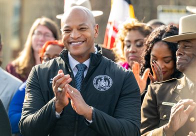 Moore destaca reducción del crimen y anuncia cifras históricas inversión