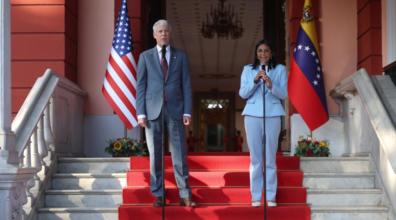 Caracas y Washington sellan acuerdo energético a largo plazo en histórica visita de EE.UU.