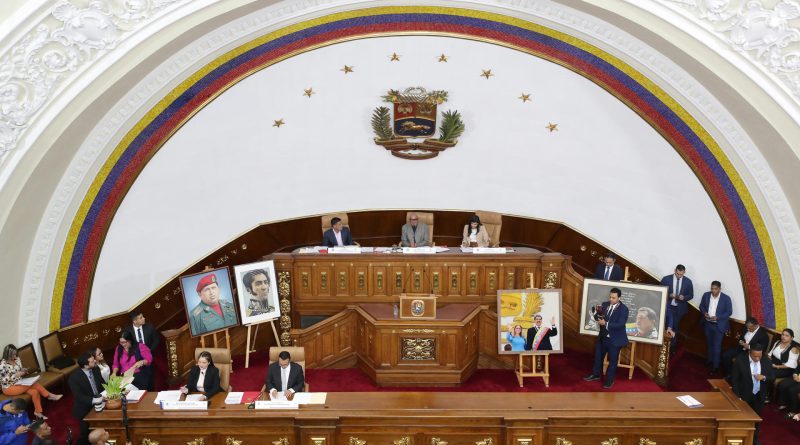 Parlamento aprueba ley para acelerar trámites de Venezuela en medio de intereses de EE.UU. Parlamento aprueba ley para acelerar trámites de Venezuela en medio de intereses de EE.UU.