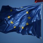 La UE se blinda con una «cláusula anti-Trump» y expande sus alianzas tras un año de caos comercial