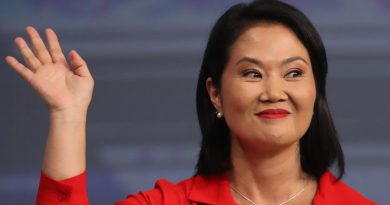 Perú elige presidente entre 35 candidatos